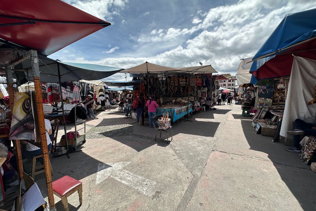 Overview of the biggest market in Ecuador